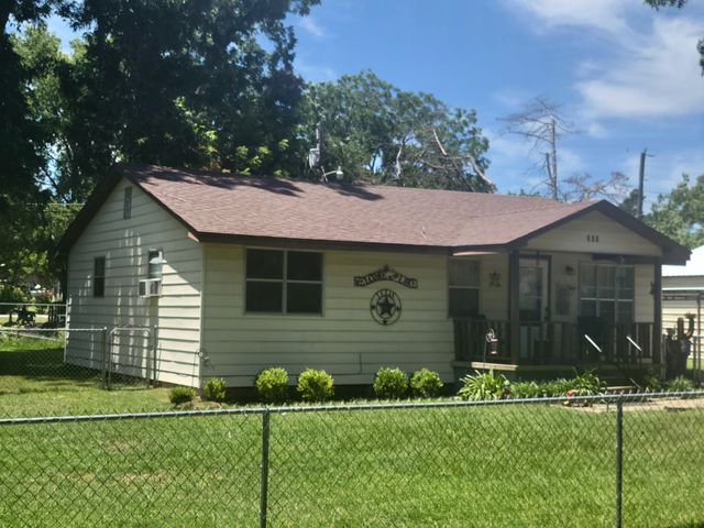 359 Pawnee Drive, Gordonville, TX 76245
