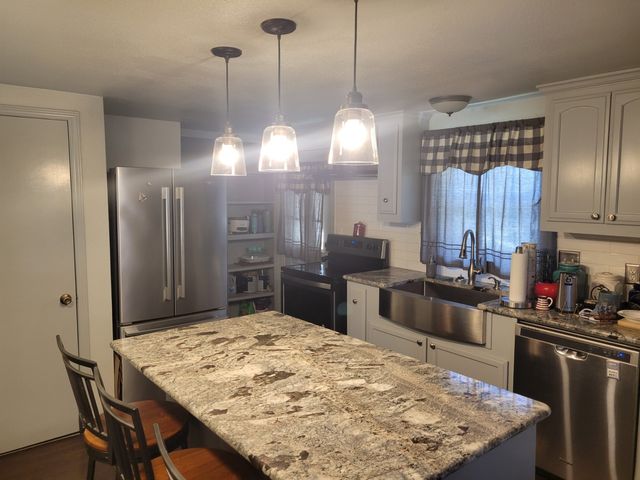 359 Pawnee Drive, Gordonville, TX 76245