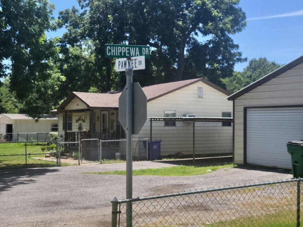 359 Pawnee Drive, Gordonville, TX 76245