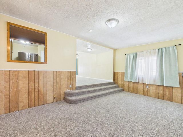 511 Arthur St, Pueblo, CO 81004