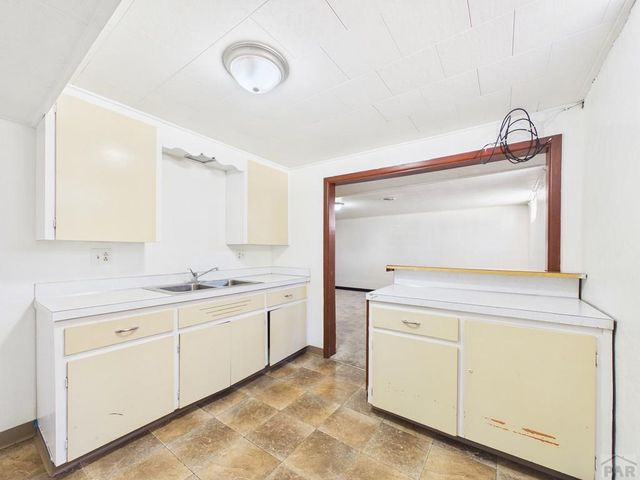 511 Arthur St, Pueblo, CO 81004