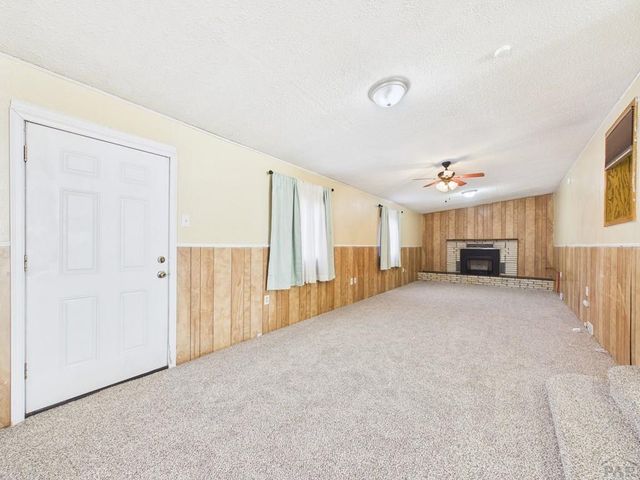 511 Arthur St, Pueblo, CO 81004