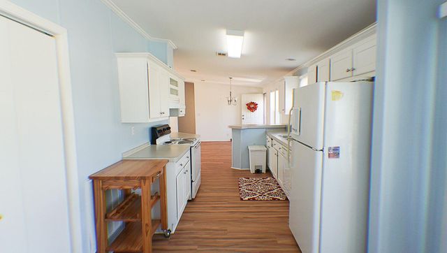 7030 SE Ridgeway Terrace, Hobe Sound, FL 33455