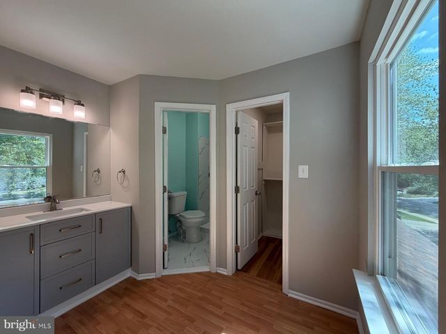 4750 HUMMINGBIRD DR, Waldorf, MD 20603