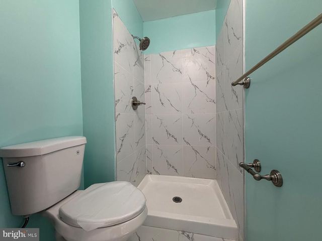 4750 HUMMINGBIRD DR, Waldorf, MD 20603