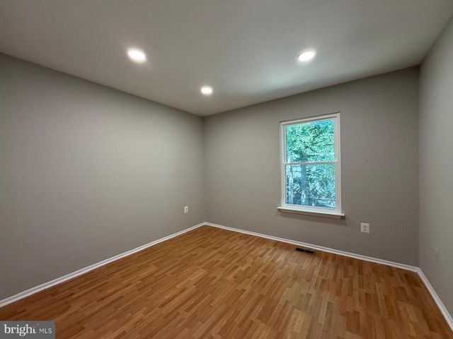 4750 HUMMINGBIRD DR, Waldorf, MD 20603