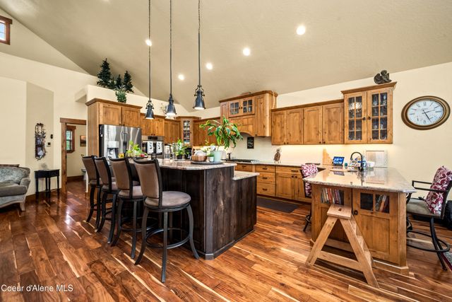 1819 E Misty Meadows CT, Hayden Lake, ID 83835