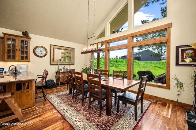 1819 E Misty Meadows CT, Hayden Lake, ID 83835