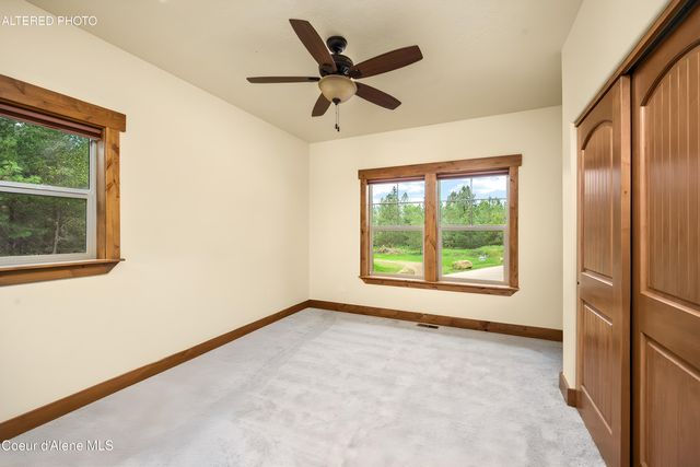 1819 E Misty Meadows CT, Hayden Lake, ID 83835