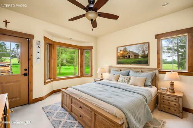 1819 E Misty Meadows CT, Hayden Lake, ID 83835