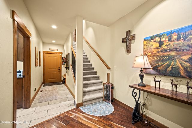 1819 E Misty Meadows CT, Hayden Lake, ID 83835