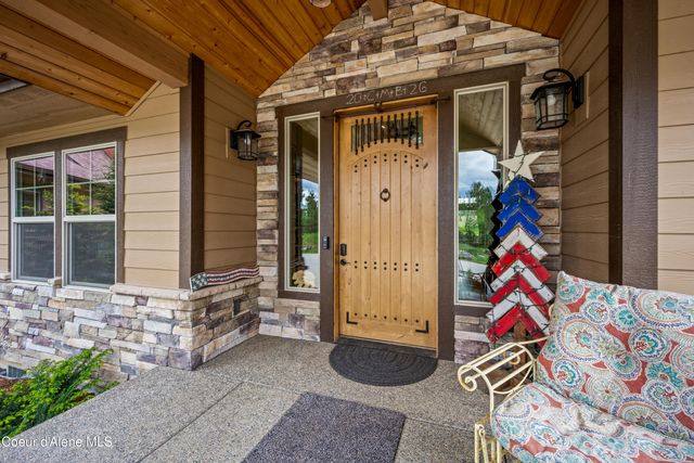 1819 E Misty Meadows CT, Hayden Lake, ID 83835