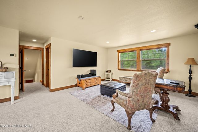 1819 E Misty Meadows CT, Hayden Lake, ID 83835