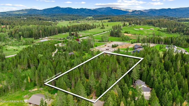 1819 E Misty Meadows CT, Hayden Lake, ID 83835