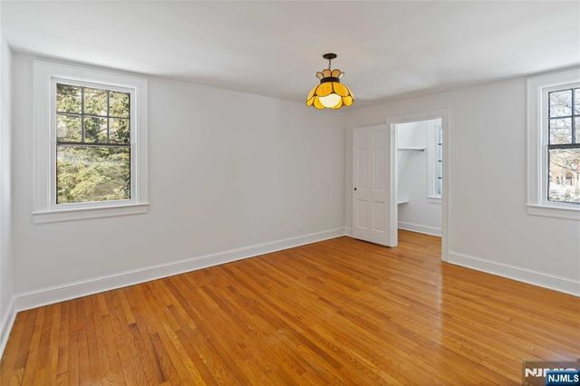 318 Gilbert Street, Ridgewood, NJ 07450