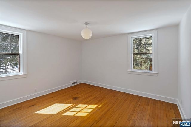 318 Gilbert Street, Ridgewood, NJ 07450