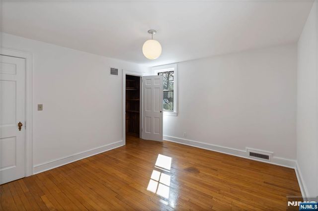 318 Gilbert Street, Ridgewood, NJ 07450