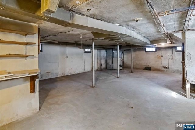 318 Gilbert Street, Ridgewood, NJ 07450