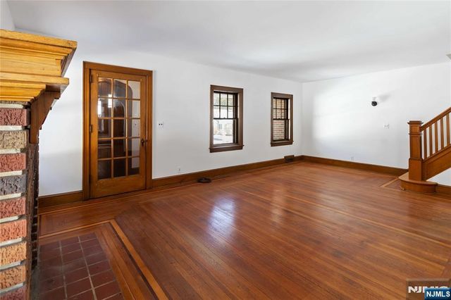 318 Gilbert Street, Ridgewood, NJ 07450