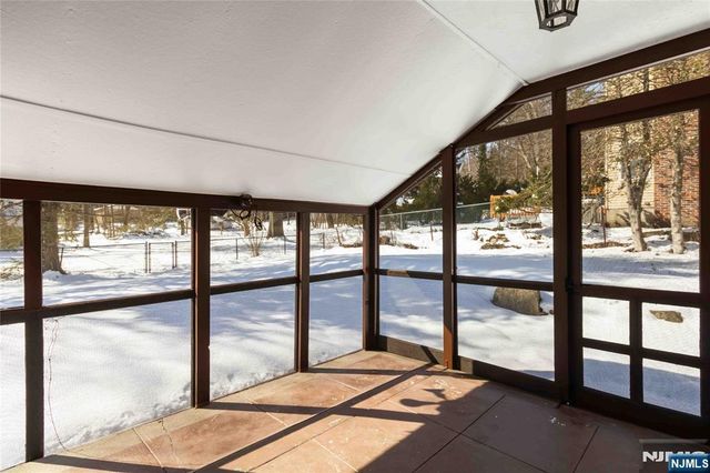 318 Gilbert Street, Ridgewood, NJ 07450