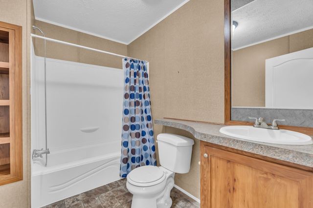 201 England St, W, Cowan, TN 37318