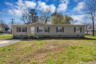 201 England St, W, Cowan, TN 37318
