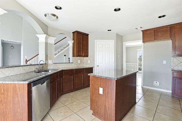 6802 Claire Brook Drive Drive, Richmond, TX 77407