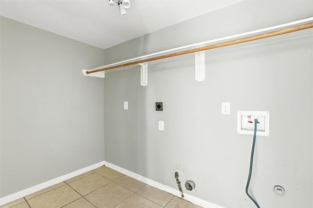 6802 Claire Brook Drive Drive, Richmond, TX 77407