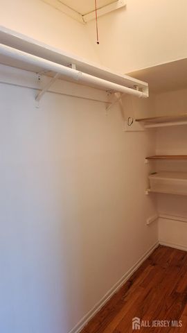 182 evergreen Road 3A, Edison, NJ 08837