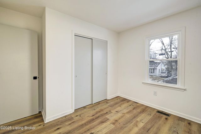 517 Henry St, Elizabethtown, KY 42701