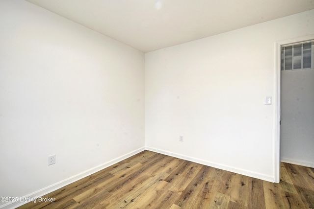 517 Henry St, Elizabethtown, KY 42701