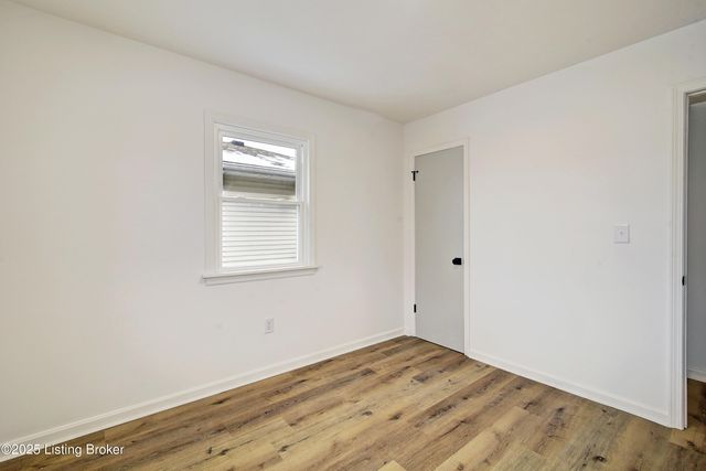 517 Henry St, Elizabethtown, KY 42701