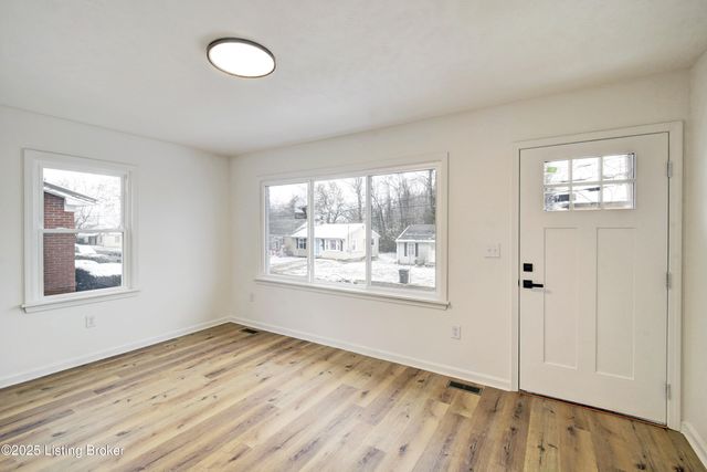 517 Henry St, Elizabethtown, KY 42701