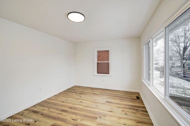 517 Henry St, Elizabethtown, KY 42701