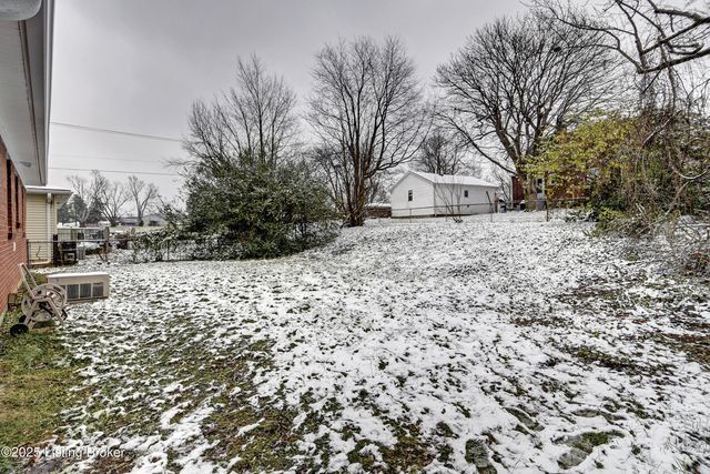 517 Henry St, Elizabethtown, KY 42701