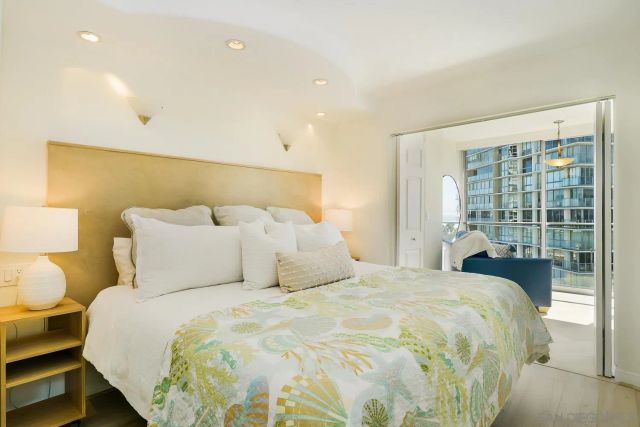 1810 Avenida del Mundo 601, Coronado, CA 92118