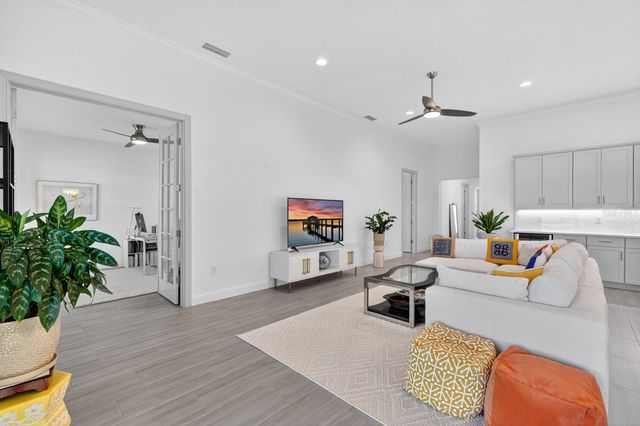 635 MAHOGANY RUN, Palm Coast, FL 32137