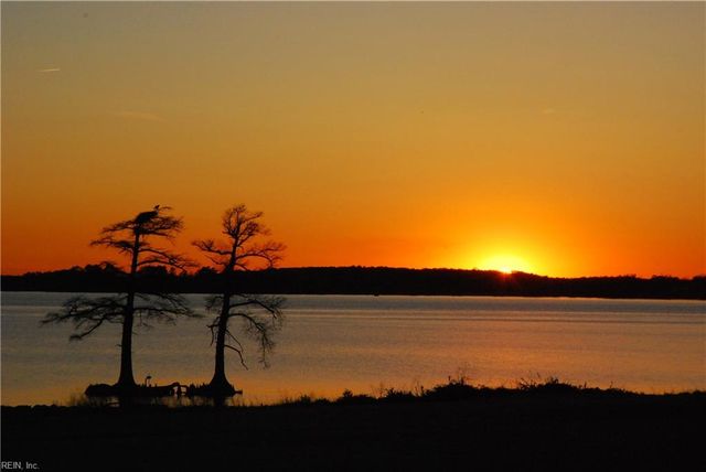 3005 Travis Pond RD, Williamsburg, VA 23185