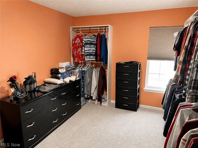 38442 Avalon Drive, North Ridgeville, OH 44039