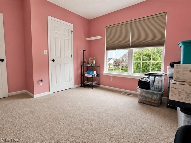 38442 Avalon Drive, North Ridgeville, OH 44039