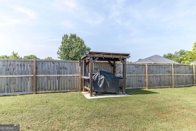 723 Ivy Glen Drive, Perry, GA 31069