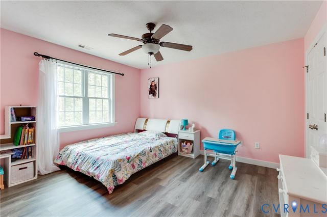 7698 Rural Point Rd, Mechanicsville, VA 23116