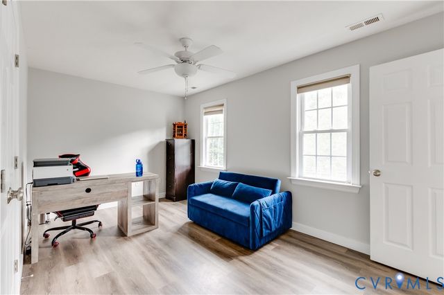 7698 Rural Point Rd, Mechanicsville, VA 23116