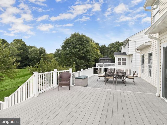 2049 WILLIAM FRANKLIN DR, Frederick, MD 21702