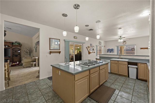 211 West Highland Drive, Henderson, NV 89015