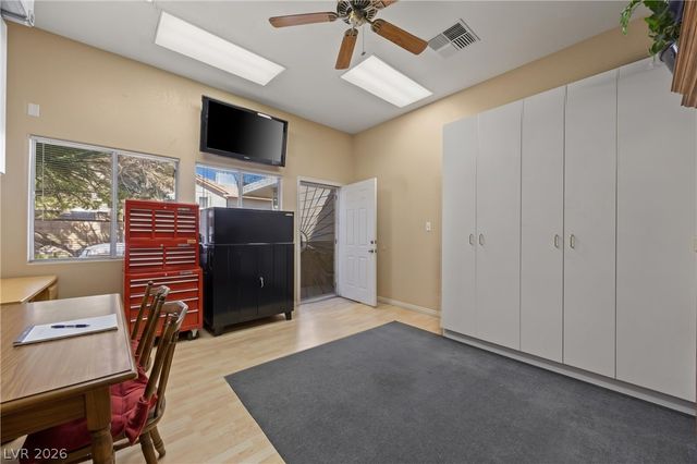 211 West Highland Drive, Henderson, NV 89015