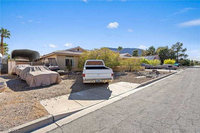 211 West Highland Drive, Henderson, NV 89015