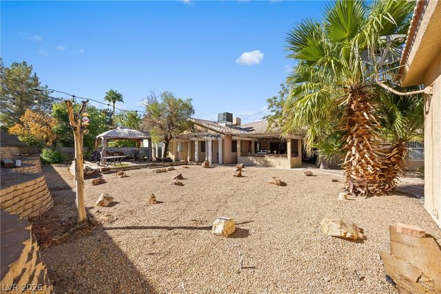 211 West Highland Drive, Henderson, NV 89015