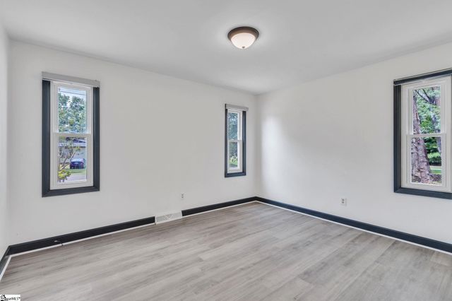 101 Cedar Lane, Easley, SC 29642
