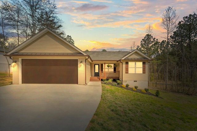 818 Bridges Road, Rocky Face, GA 30740